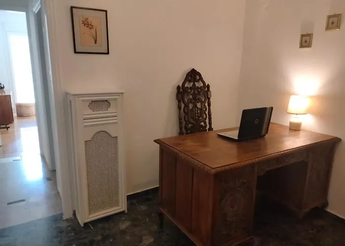 AcropolisCozyStay